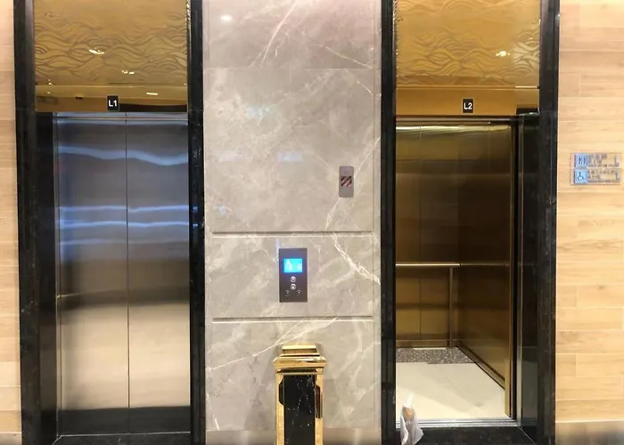 锦江之星澳门关口酒店 ホテル